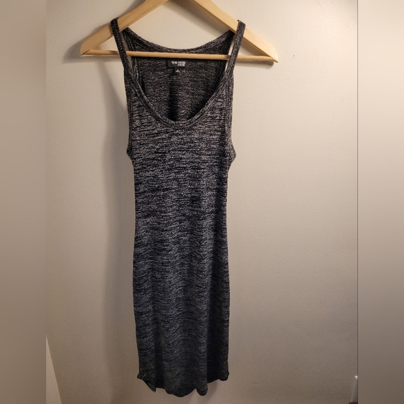 EUC Aritzia Wilfred Free Yasmin Dress Small - Picture 8 of 8
